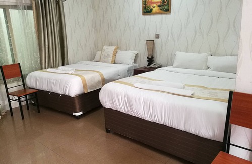 Lusaka Hotel | Golden Zambezi Lodge