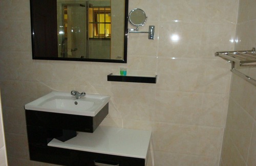 Lusaka Hotel | Golden Zambezi Lodge