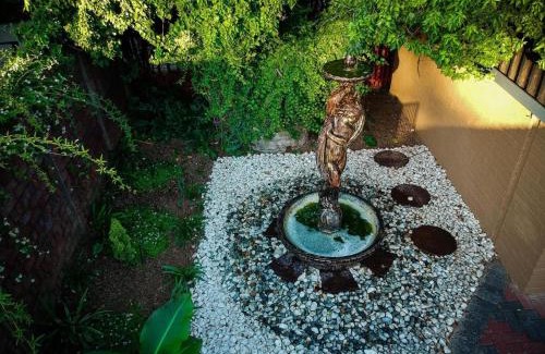 Virginia Cama Y Desayuno | Goldfields Gardens Guesthouse