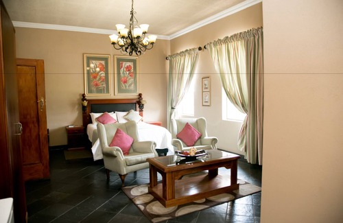 Nigel Cabina | Goldfields Lodge and Conference Centre