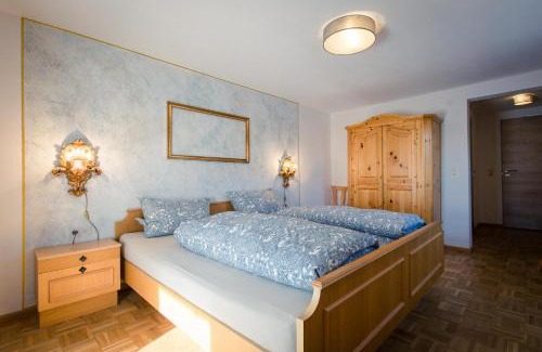 Zaumberg Cama Y Desayuno | Goldiger Hirsch by Alpino STAY
