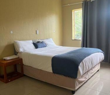 Garsfontein Casa | Goldpot Garsfontein 6 minutes away from SunBet Arena at Time Square Casino