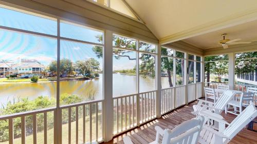 Litchfield by the Sea Casa | Golf and Beach: 2BR Lakeside Villa with Lake Views