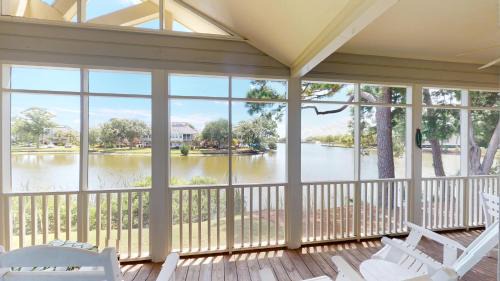 Litchfield by the Sea Casa | Golf and Beach: 2BR Lakeside Villa with Lake Views