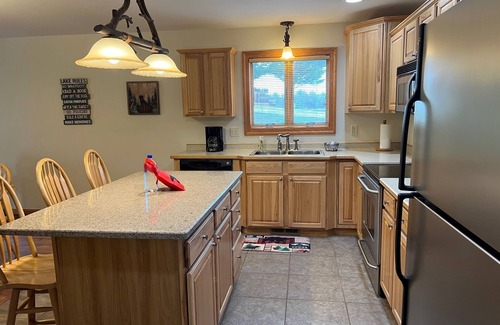 Arkdale Condominio | Golf Cart available! Gorgeous Golf & Lake Condo with heated pool