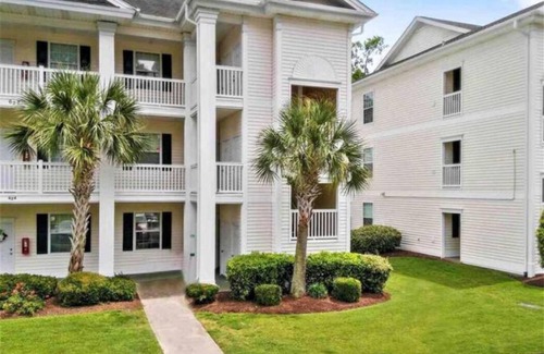 Carolina Forest Condominio | Golf Course 1ST FLOOR Condo - Minutes from the Beach