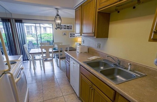 Miramar Beach Cabaña | Golf Course 93a 3 Bedroom Condo by Redawning