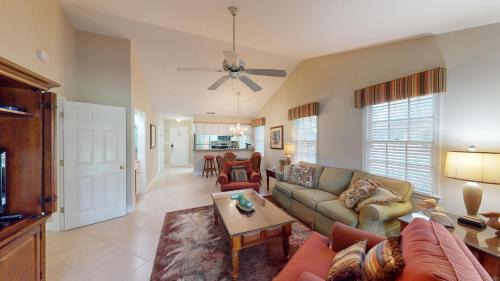 Pawleys Island Casa | Golf Course Charm Pawleys Getaway