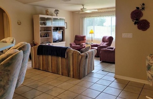 Candler Casa | Campo de golf a casa! Spruce Creek Del Webb Country Club! Cerca de las aldeas!