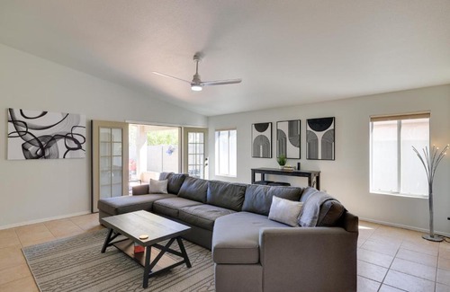 Arrowhead Ranch Casa | Golf Course View and Pool Serene Glendale Home