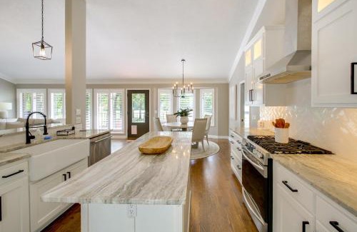Hot Springs Village Casa | Golf Course View Elegant Hot Springs Village Home