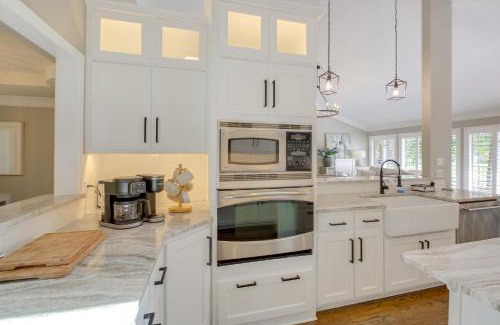 Hot Springs Village Casa | Golf Course View Elegant Hot Springs Village Home