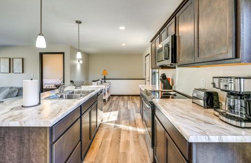 Friendship Casa | Golf, Hike and Boat Home with Fire Pit in Friendship