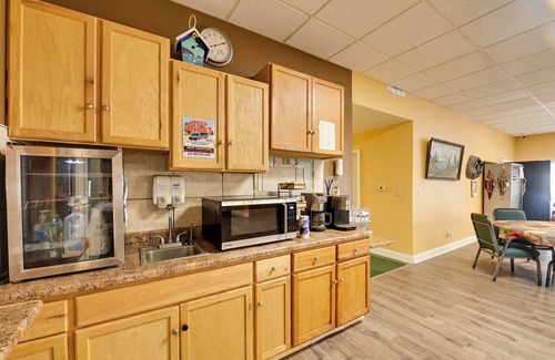Malta Apartamento | Golf & Hike: Pet-Friendly Studio in Malta!
