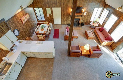Basye Chalet De Esquí | Golf-lover's Mountain Chalet (#150A) - Great view of golf course!