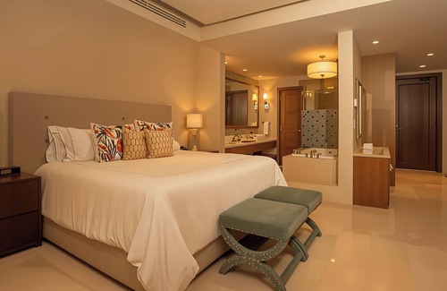 Los Cangrejos II y ÌII Hotel | Golf, Spa y Lujo Frente al Mar