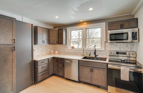 Pittsfield Casa | Golf, Swim & Ski: Gem w/ Lake Access in Pittsfield