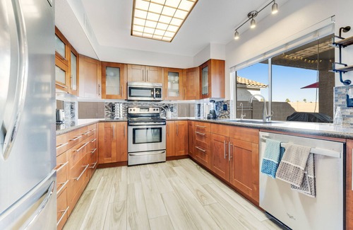 Foothills Casa | Golf View Gem with Private Pool, Central AC, & WiFi - One Dog Welcome