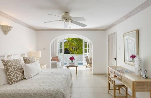 Mount Standfast Villa | Golf Villa with Views!