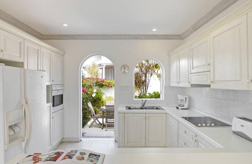Mount Standfast Villa | Golf Villa with Views!