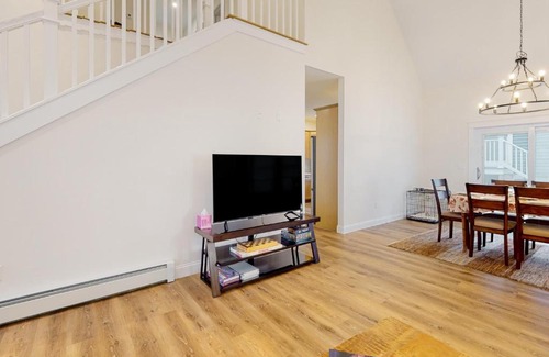 Old Orchard Beach Casa | Golf2Beach Vacation Home