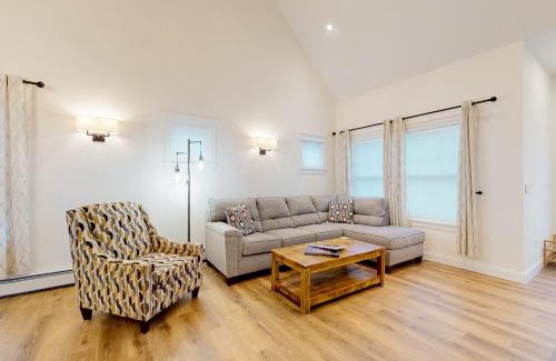 Old Orchard Beach Casa | Golf2Beach Vacation Home