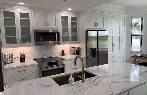 Bradenton Condominio | Golfer's Haven! Golf, Tennis, Swimming, Dining, Shopping & Beaches Close By