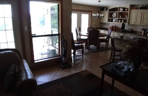 Lakeway Condominio | Golfers Hole in One - on the golf course in Lakeway Austin Tx