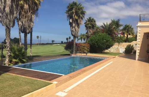 Costa Adeje Villa | 350 m² Villa ∙ 5 habitaciones ∙ 10 personas