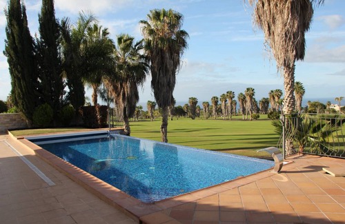 Costa Adeje Villa | 350 m² Villa ∙ 5 habitaciones ∙ 10 personas