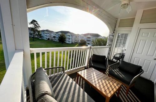 Central Myrtle Beach Apartamento | GolfView Villa/Center of MB/BEST View/End Unit