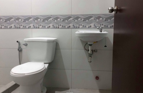 Legazpi Hotel | Golite Hostel