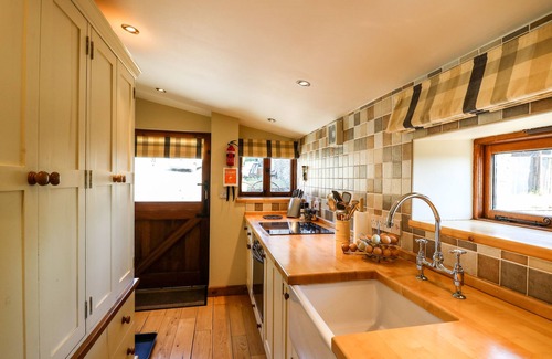 Llanwrda Cabaña | GOLWG LAS, romantic in Lampeter