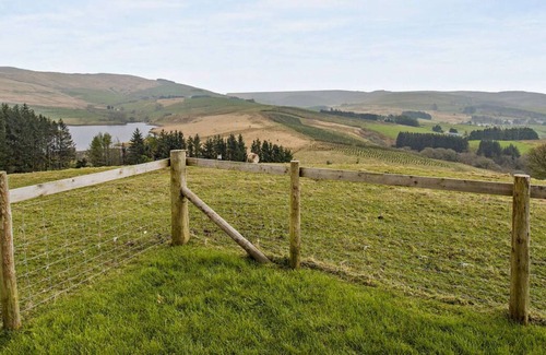 Ponterwyd Chalet De Esquí | Golygfa Dinas in Aberystwyth
