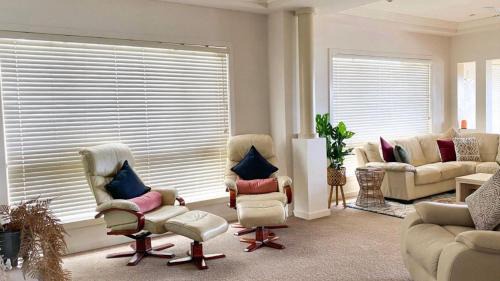 Killcare Heights Casa | 'Gone Coastal' by HolidayCo