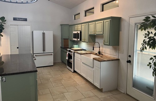 Willis Casa | Gone country