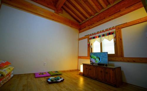 Gongju Casa | Gongju honghwigwan guesthouse