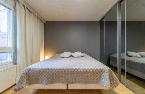 Koillinen District Apartamento | Good 3 rooms apartment with free parking & beds for 6!