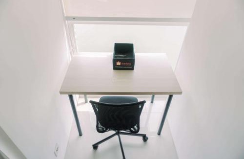 Pinang Apartamento | Good and Homey Studio at Pacific Garden Alam Sutera Apartment By Travelio