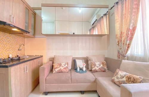Rawasari Apartamento | Good and Warm 2BR at Green Pramuka City Apartment