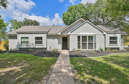 La Brisa Apartamento | Good Bull Getaway~Aggieland Vacation Rentals