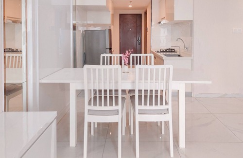 Bumi Serpong Damai Apartamento | Good Deal And Spacious 3Br Sky House Bsd Apartment