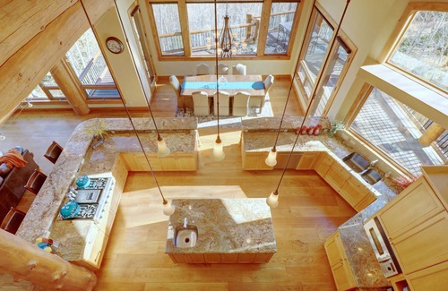 Three Peaks Cabina | Good Elevations On Two S Drive 5 Bedroom Home by RedAwning