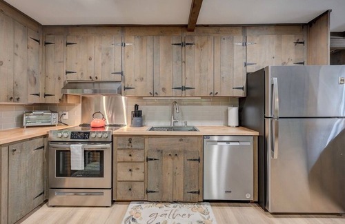 Cranmore Birches Chalet De Esquí | Good Friday Chalet | Walk to Village + Cranmore Mt