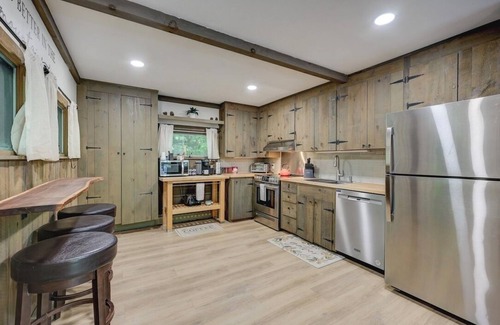 Cranmore Birches Chalet De Esquí | Good Friday Chalet | Walk to Village + Cranmore Mt