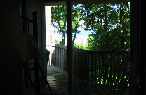Harbor Springs Casa | Buena casa de playa de Hart en el lago Michigan. Casa de campo con playa privada y mejores vistas!