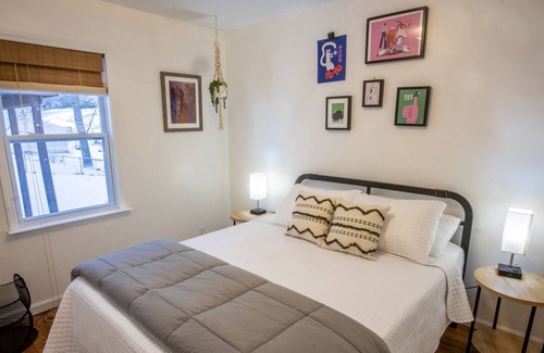 Summerlee Casa | Good Vibes Bungalow - minutes from NRG National Park & Ace Adventure Park