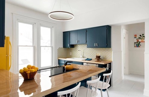 Northeast Minneapolis Casa | ¡Las buenas vibras solo viven aquí! Nuevo, descarado y tan divertido acaba de suceder en el noreste, Minneapolis