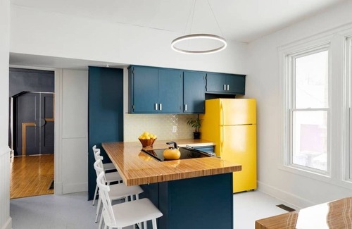 Northeast Minneapolis Casa | ¡Las buenas vibras solo viven aquí! Nuevo, descarado y tan divertido acaba de suceder en el noreste, Minneapolis