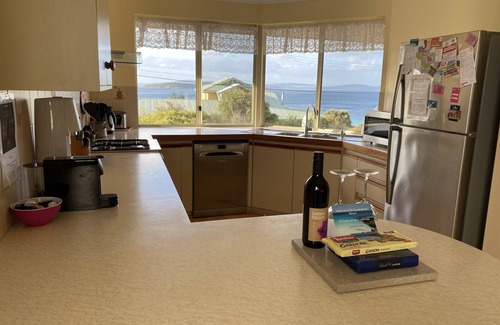 Goode Beach Casa | Goode Beach Retreat Albany